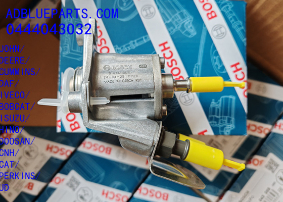 0444043032 OEM BOSCH DEF DOSING UNIT / UREA NOZZLE / DOSING MODULE 0444043032 Adblue Injector Bocal de dosagem para JOHN DEERE CUMMINS DAF IVECO BOBCAT ISUZU HINO DOOSAN CNH PER CATKINS UD