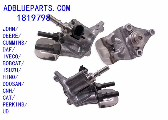 1819798 OEM BOSCH DEF DOSING UNIT / UREA NOZZLE / DOSING MODULE 1819798 Adblue Injector Bocal de dosagem para JOHN DEERE CUMMINS DAF IVECO BOBCAT ISUZU HINO DOOSAN CNH CAT Perkins UD
